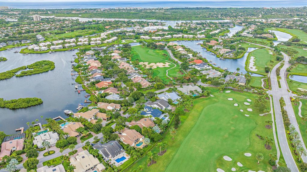 Photo of 112 Regatta Drive, Jupiter, FL 33477 (MLS # R10908839)