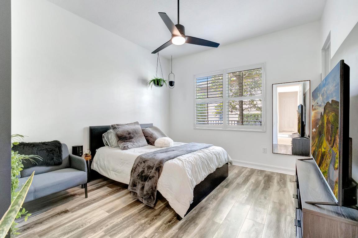 TRAILS AT CANYON - Residential