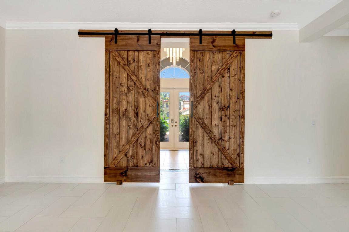 TRAILS AT CANYON - Residential