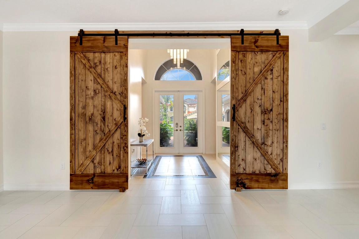 TRAILS AT CANYON - Residential