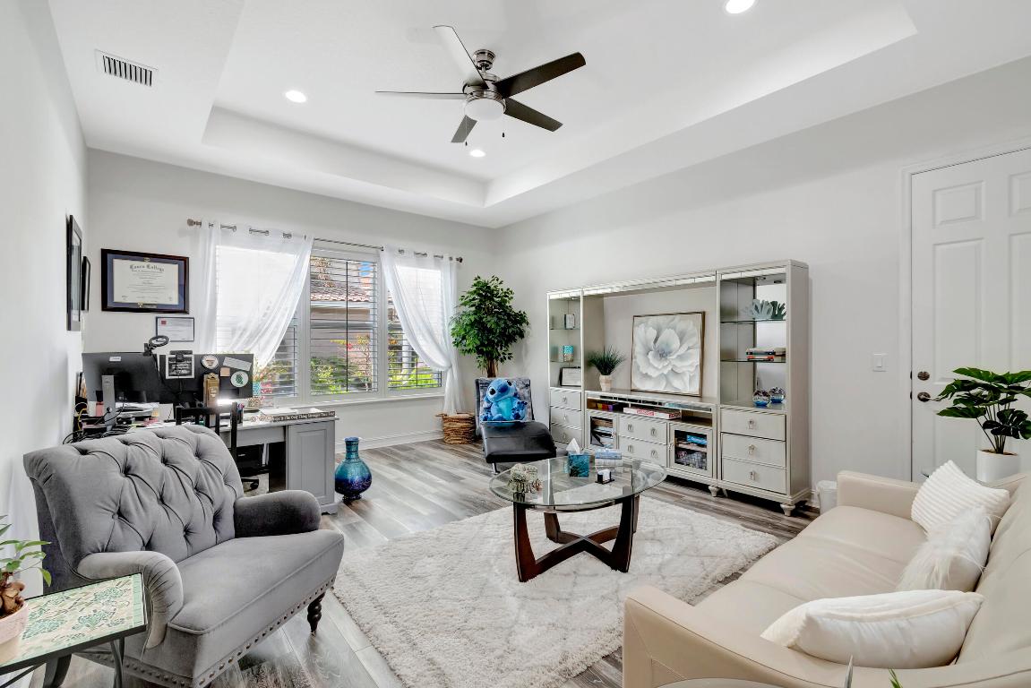 TRAILS AT CANYON - Residential