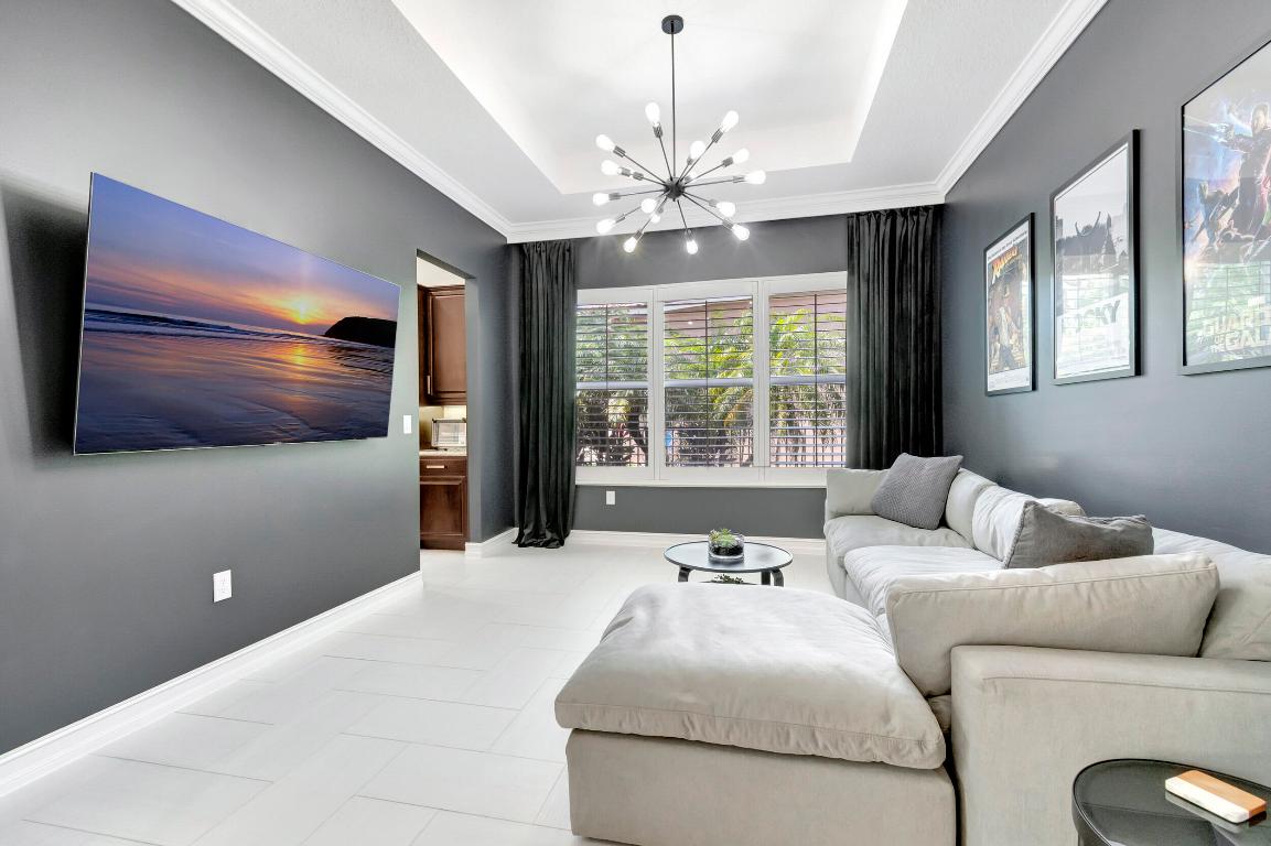 TRAILS AT CANYON - Residential