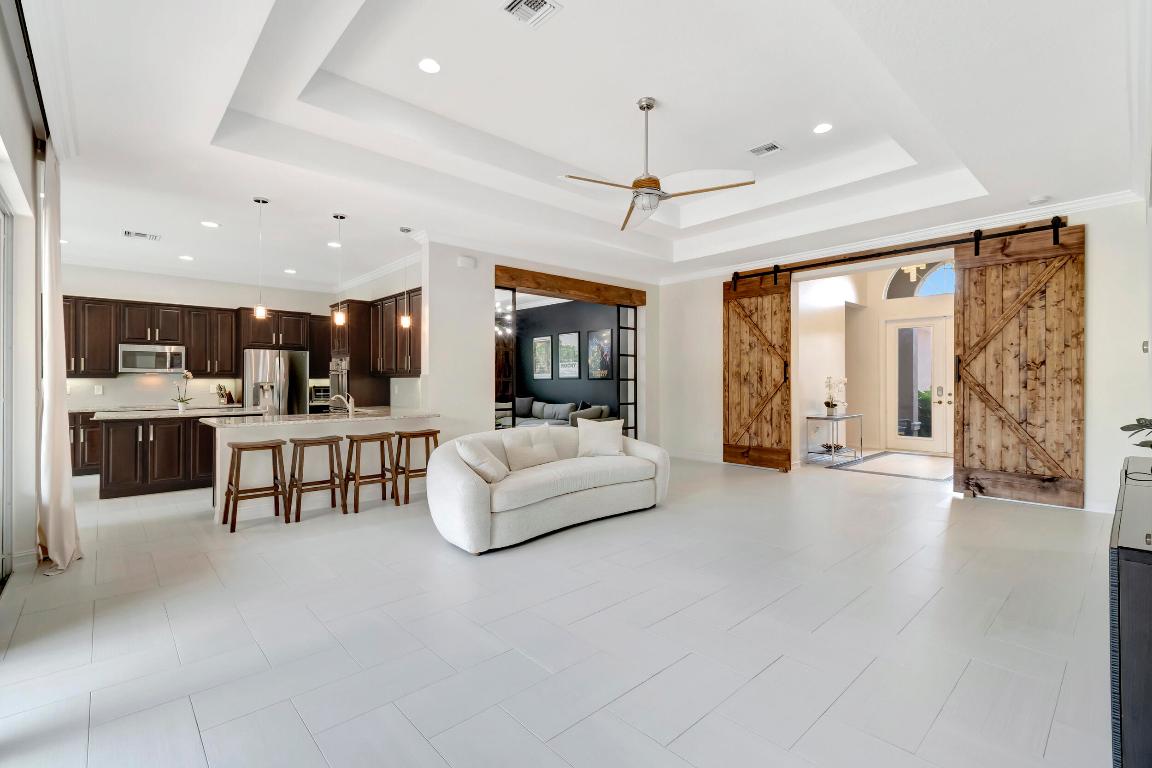 TRAILS AT CANYON - Residential