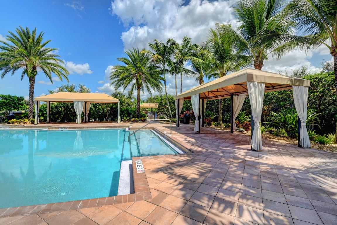 TRAILS AT CANYON - Residential