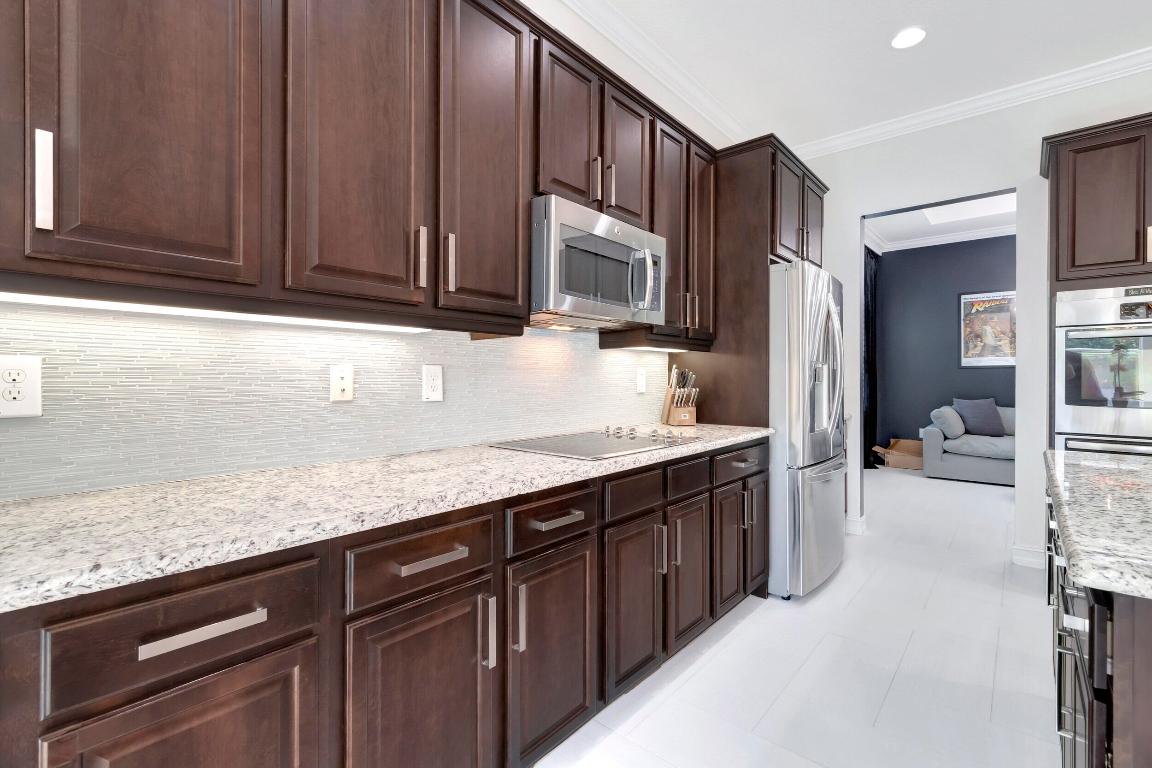 TRAILS AT CANYON - Residential