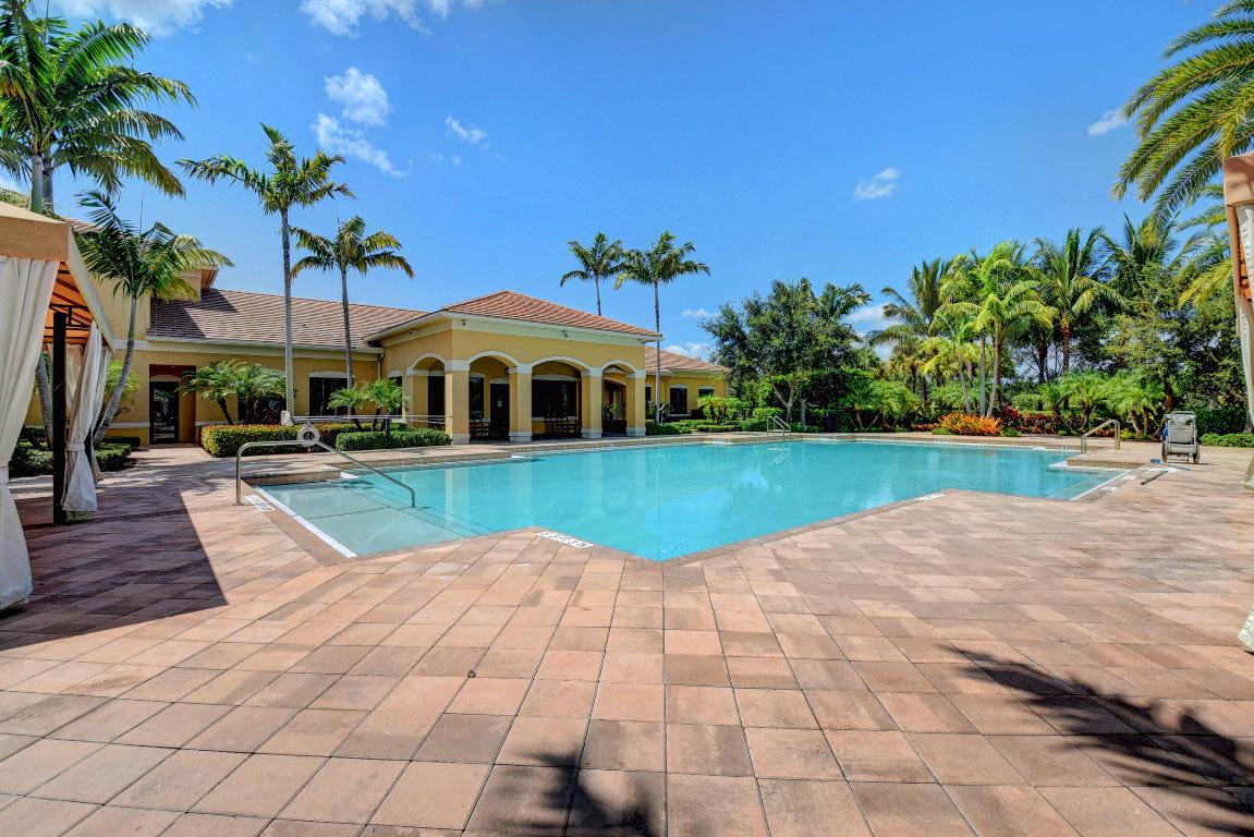 TRAILS AT CANYON - Residential