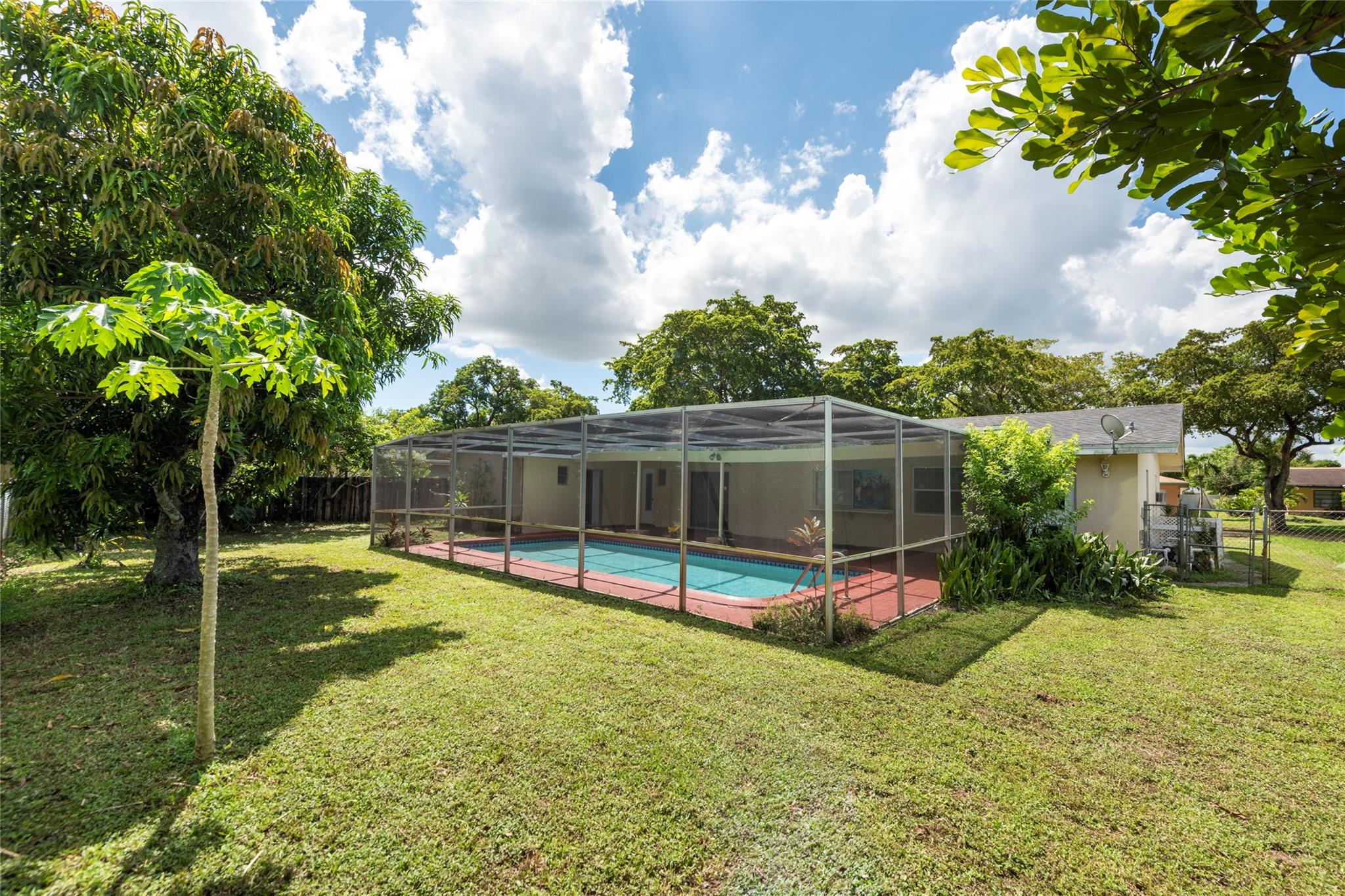 Mirror Lake Estates Sec 1 - Residential