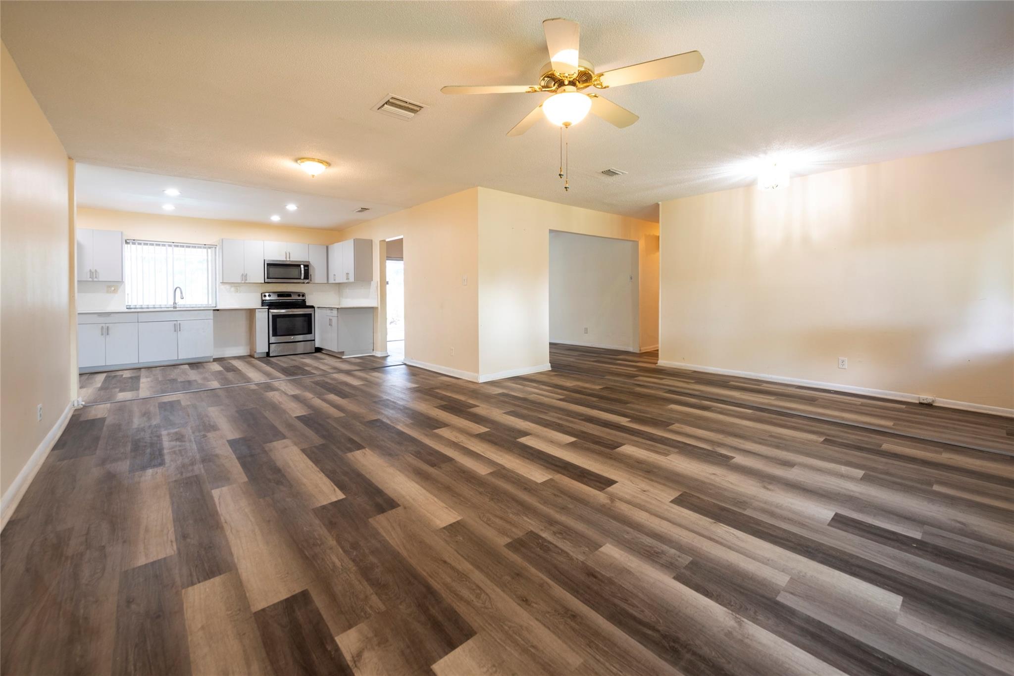 Mirror Lake Estates Sec 1 - Residential