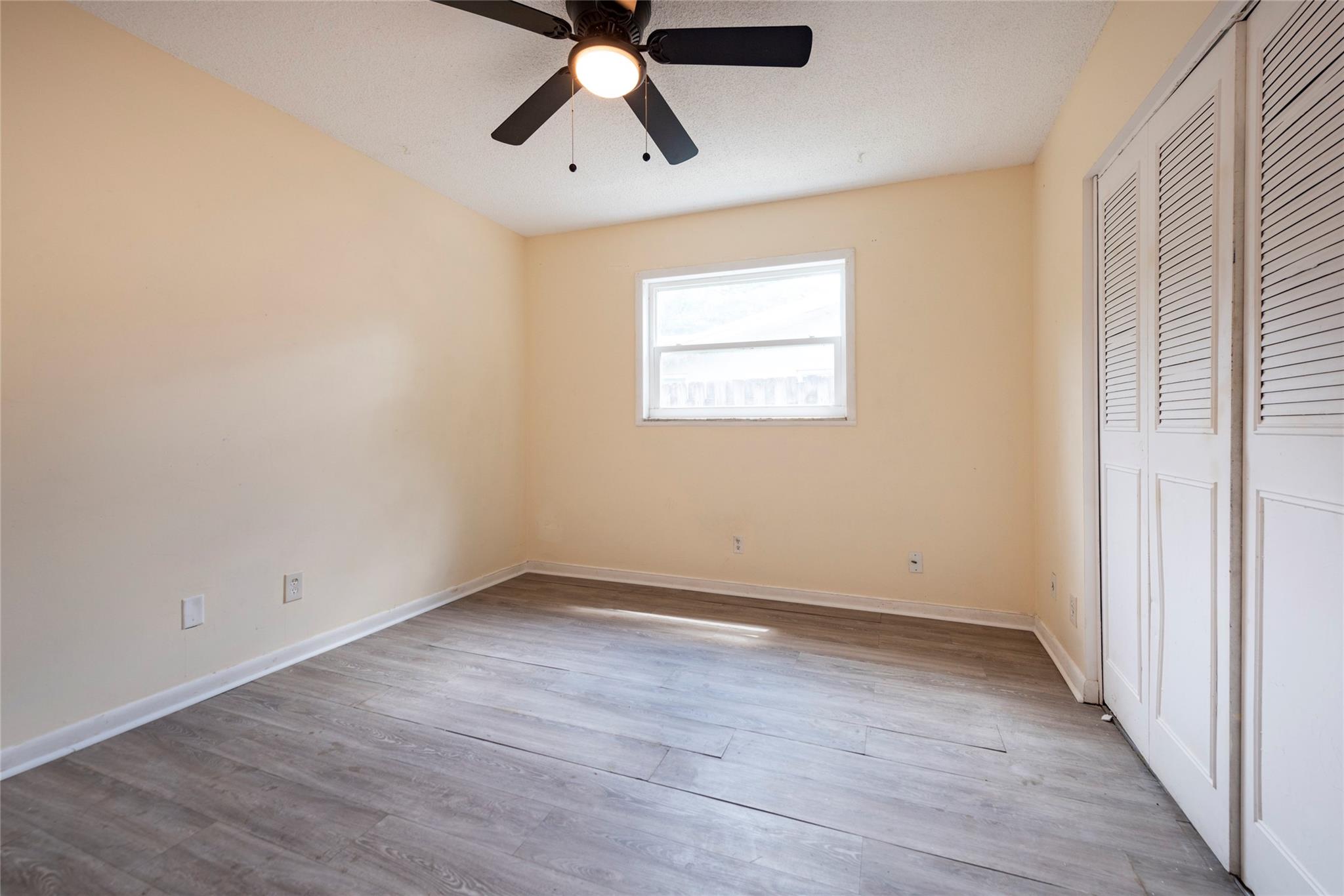 Mirror Lake Estates Sec 1 - Residential
