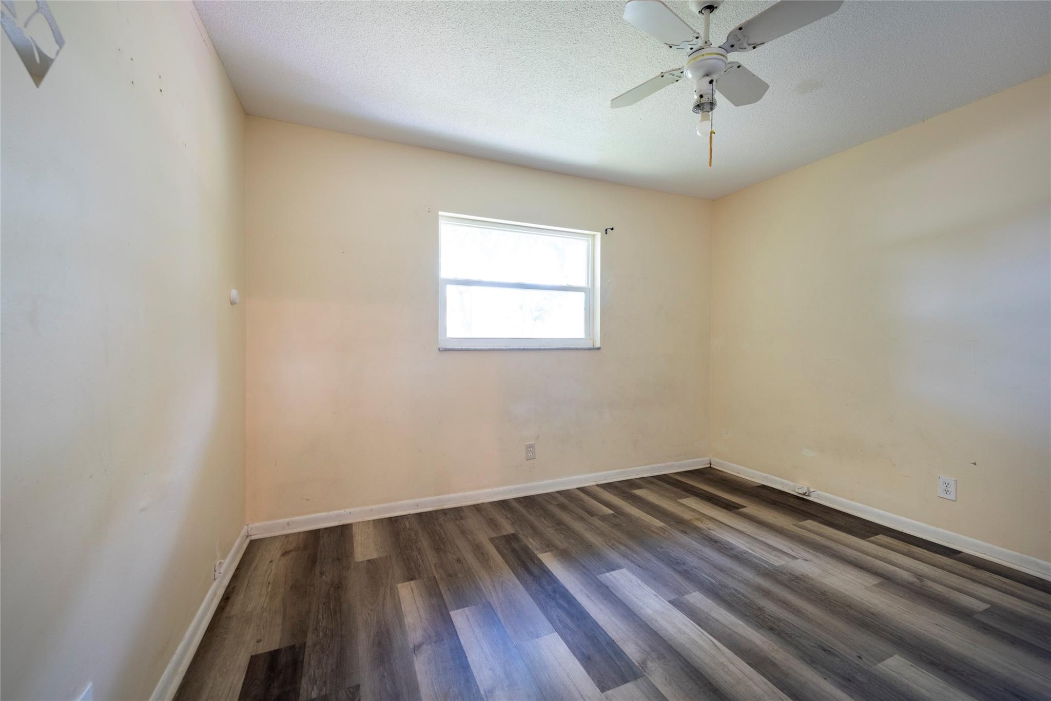 Mirror Lake Estates Sec 1 - Residential