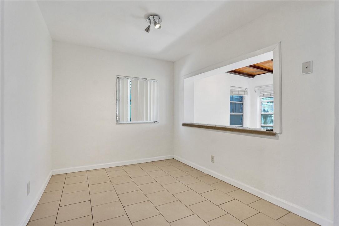 North Andrews Terrace 32- - Residential