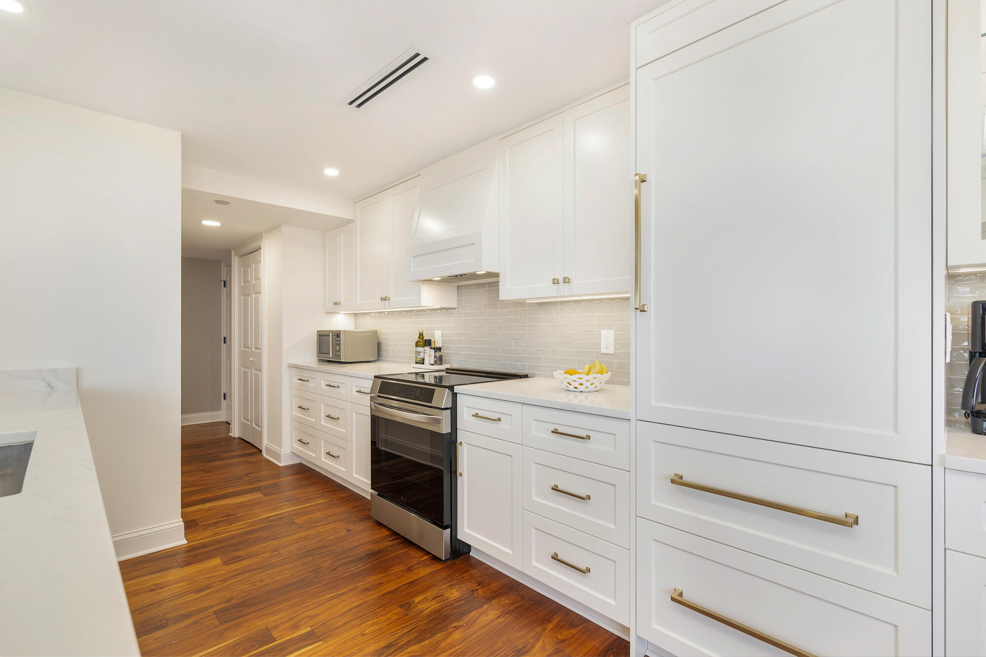 SOUTHPORTE ONE AT JONATHANS LANDING CONDO - Residential