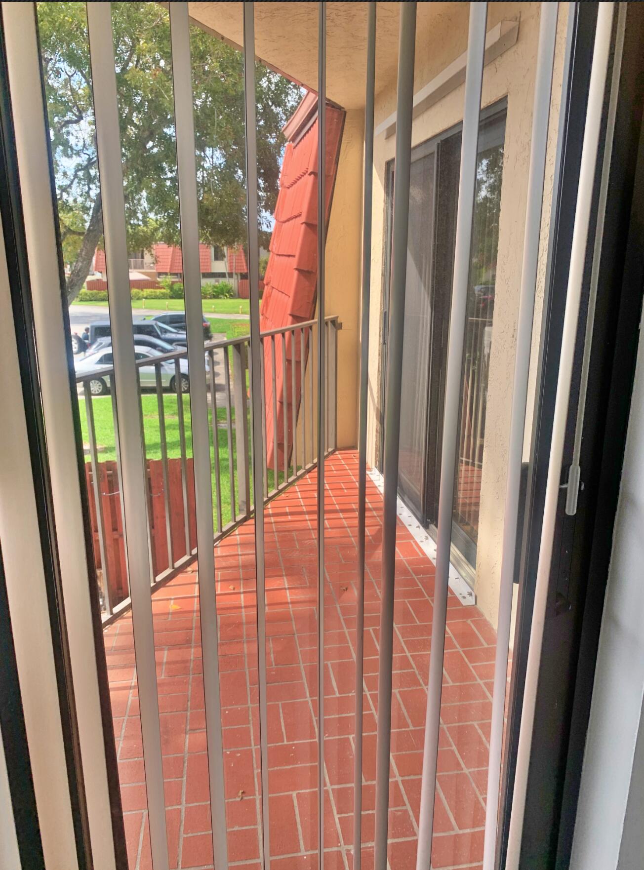 SOMERSET - Residential