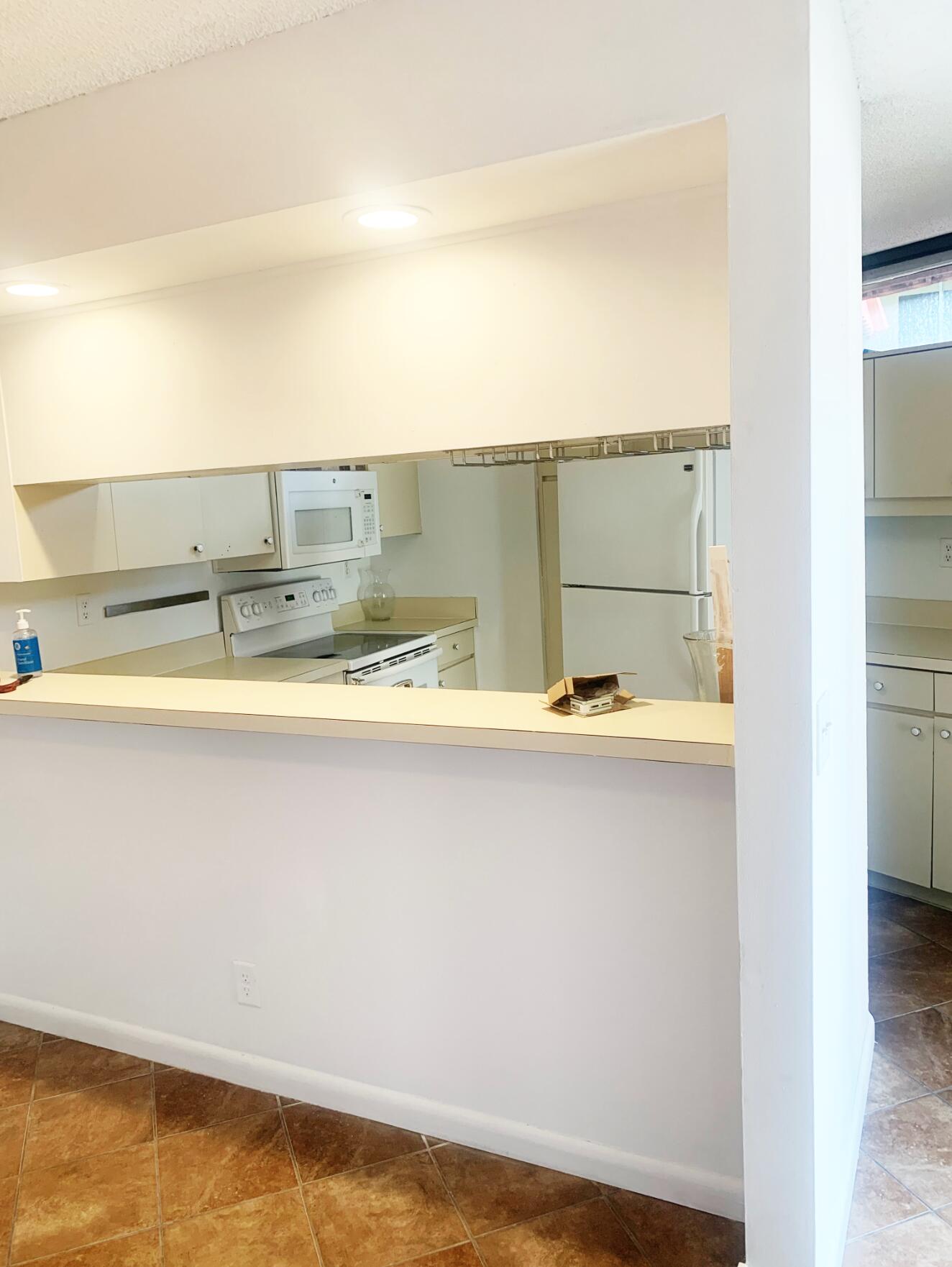 SOMERSET - Residential