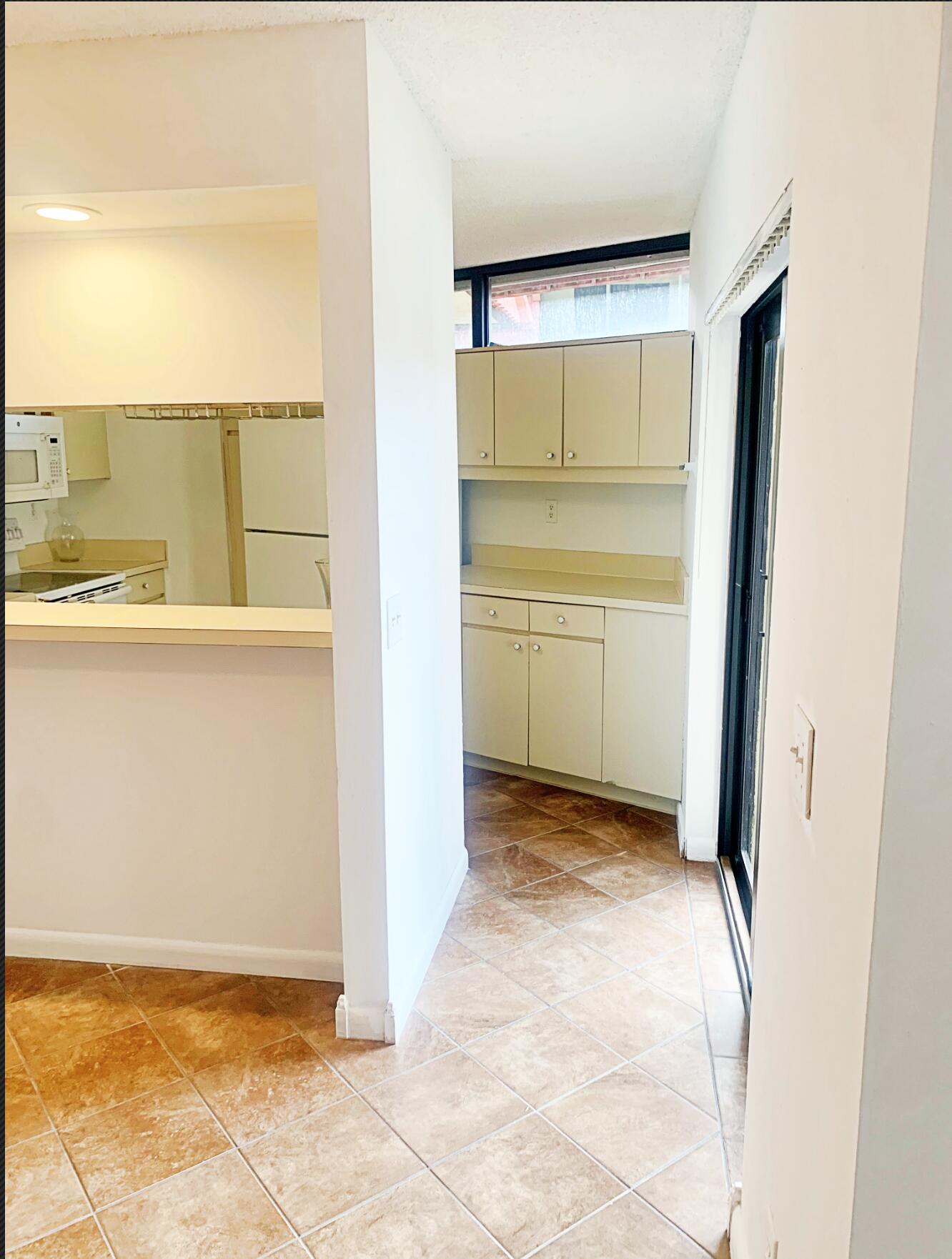 SOMERSET - Residential