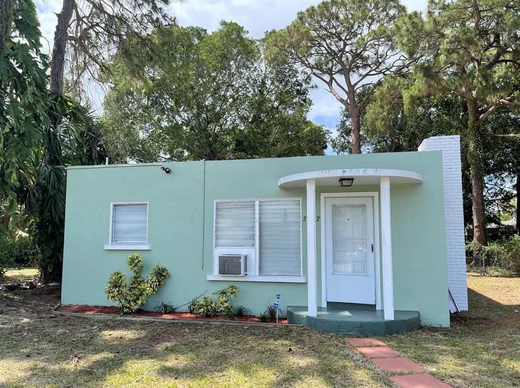 Photo of 2407 Delaware Avenue, Fort Pierce, FL 34950 (MLS # R10717450)