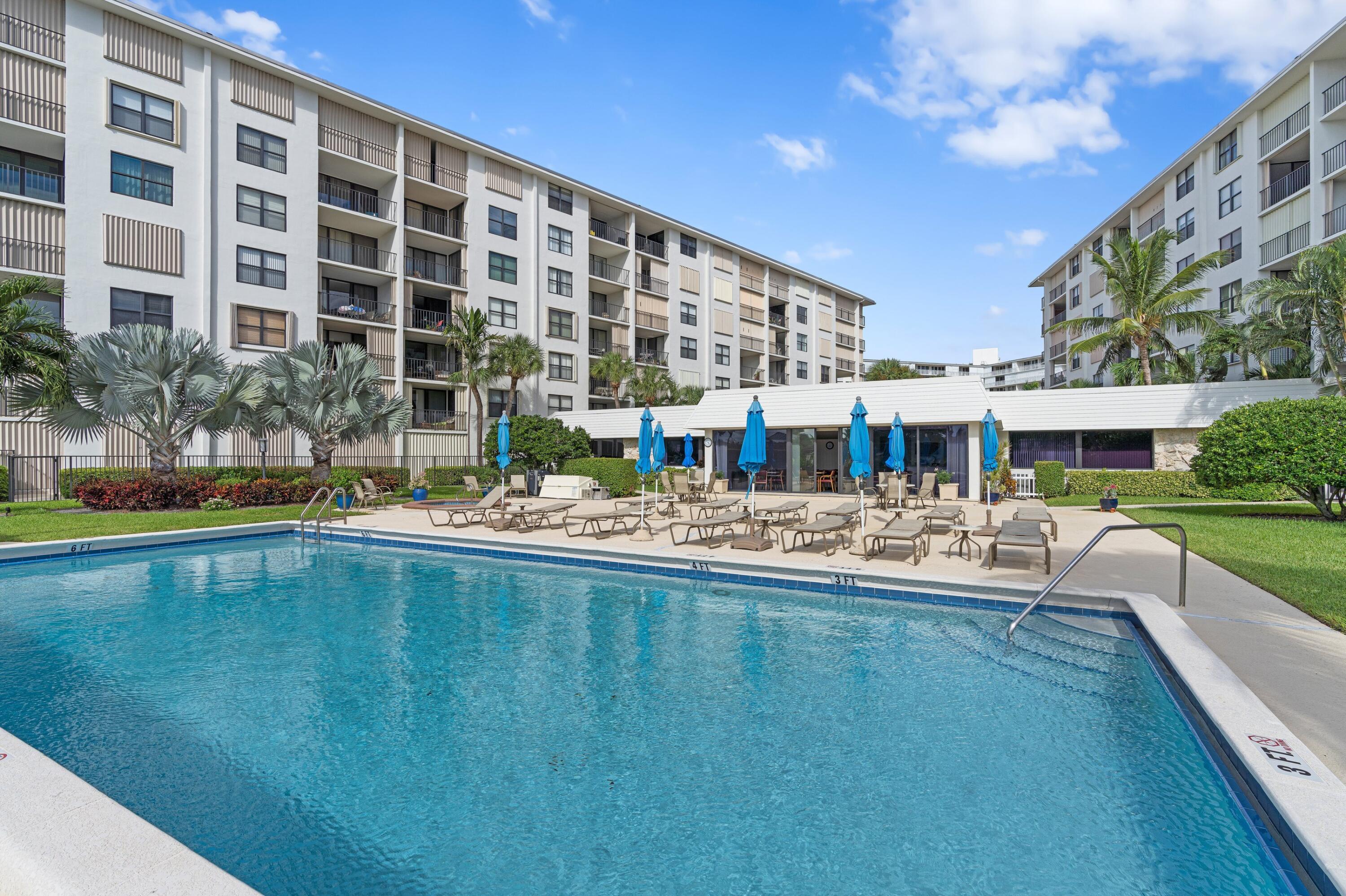 PALM BEACH HARBOUR CLUB CONDO - Residential