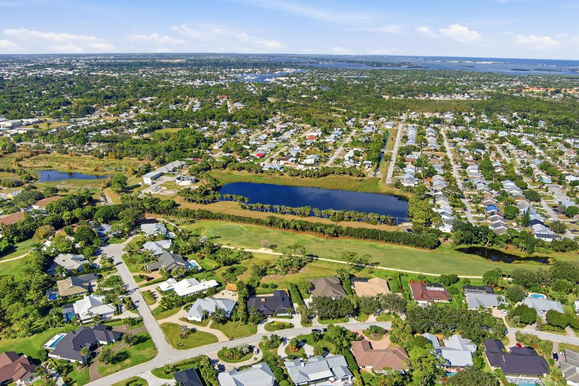 MARINER SANDS - Residential