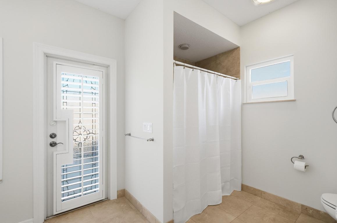 MARINER SANDS - Residential