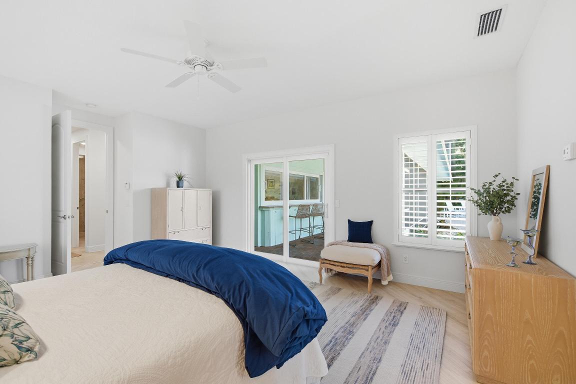 MARINER SANDS - Residential