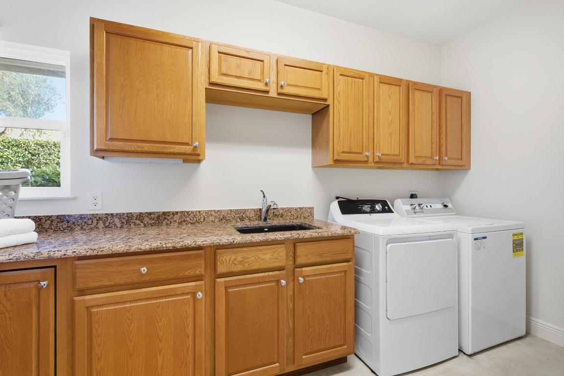 MARINER SANDS - Residential