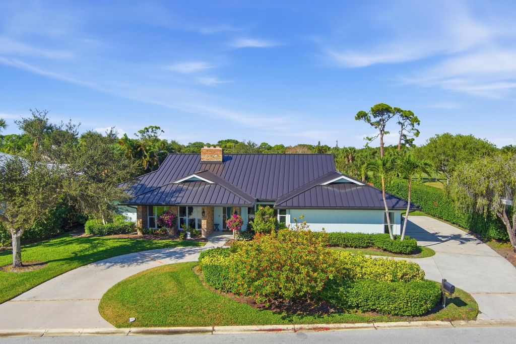 Photo of 5201 SE Burning Tree Circle, Stuart, FL 34997 (MLS # R11151094)