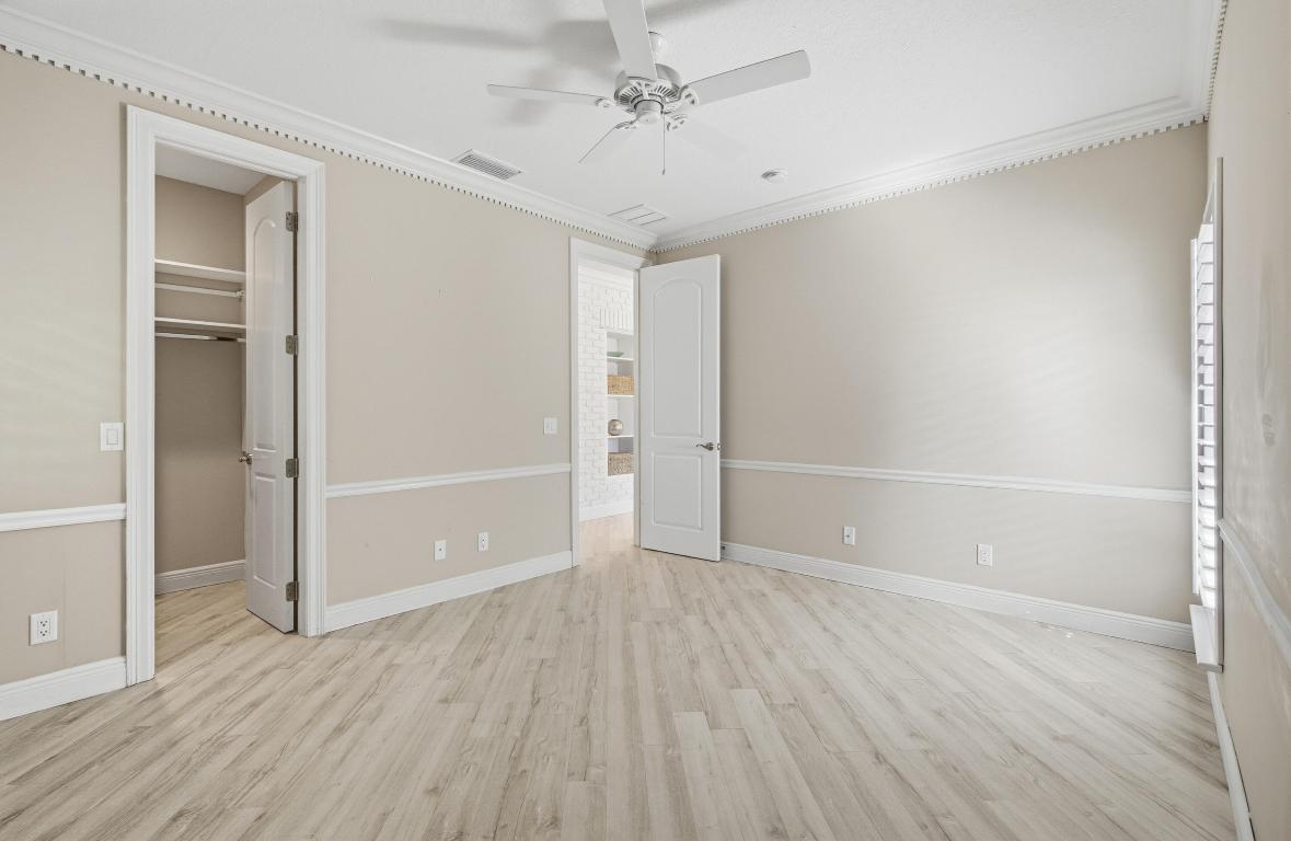 MARINER SANDS - Residential