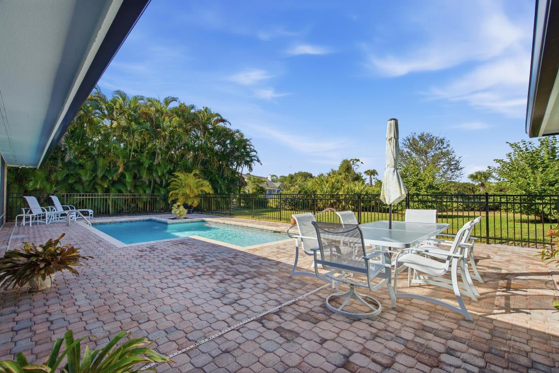 MARINER SANDS - Residential