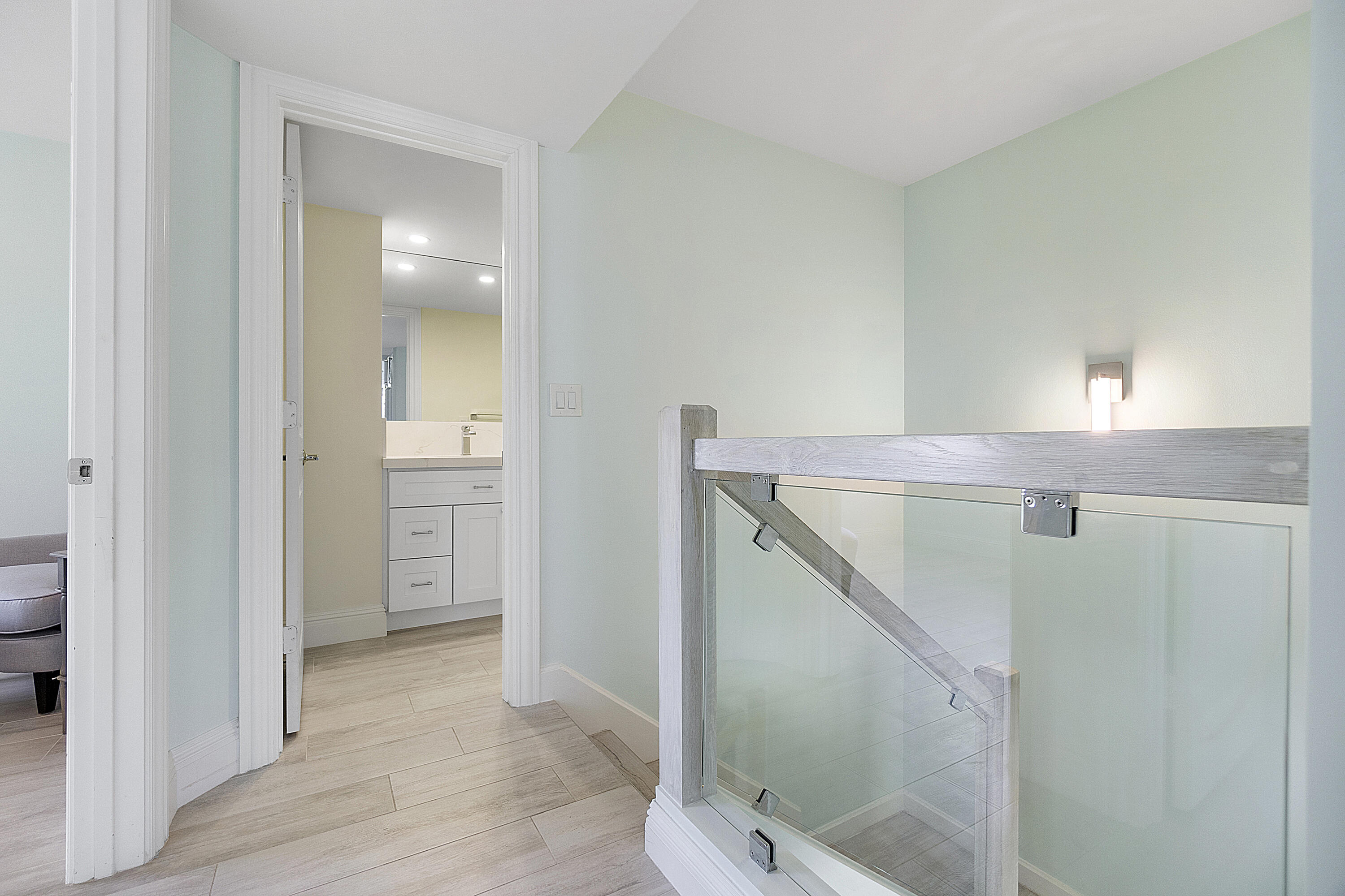 YACHT CLUB ON THE INTRACOASTAL CONDO - Residential