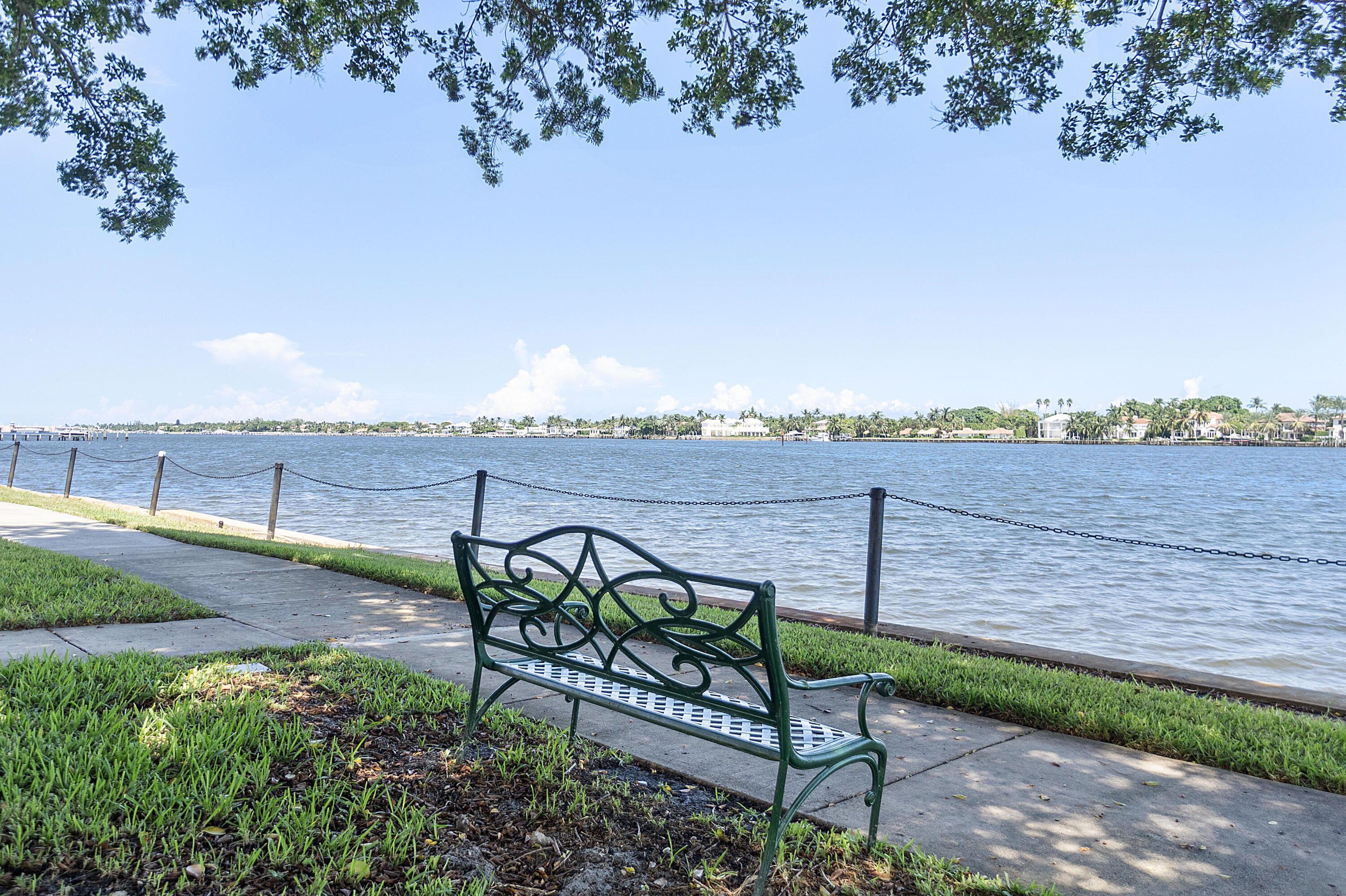 YACHT CLUB ON THE INTRACOASTAL CONDO - Residential