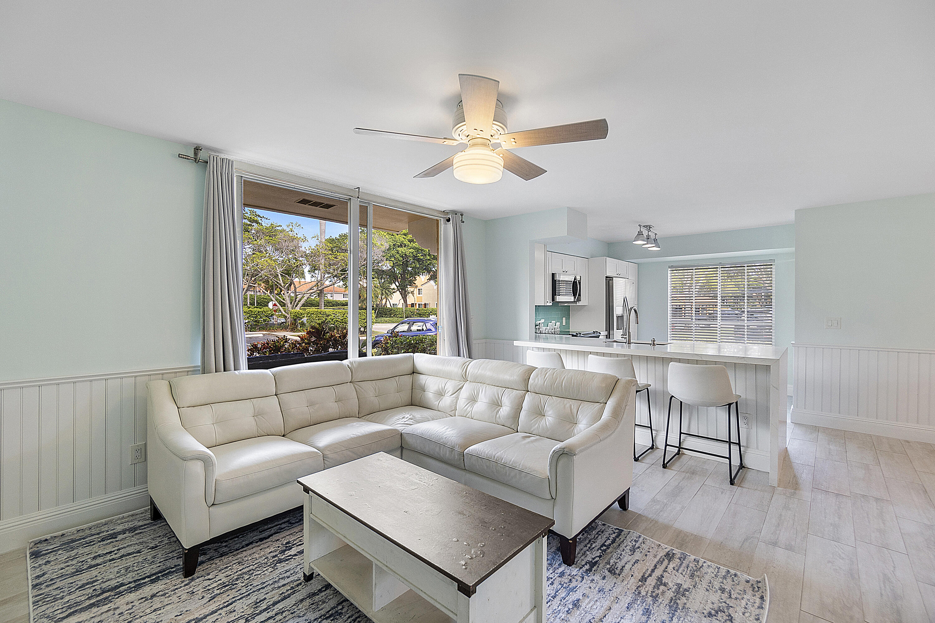 YACHT CLUB ON THE INTRACOASTAL CONDO - Residential