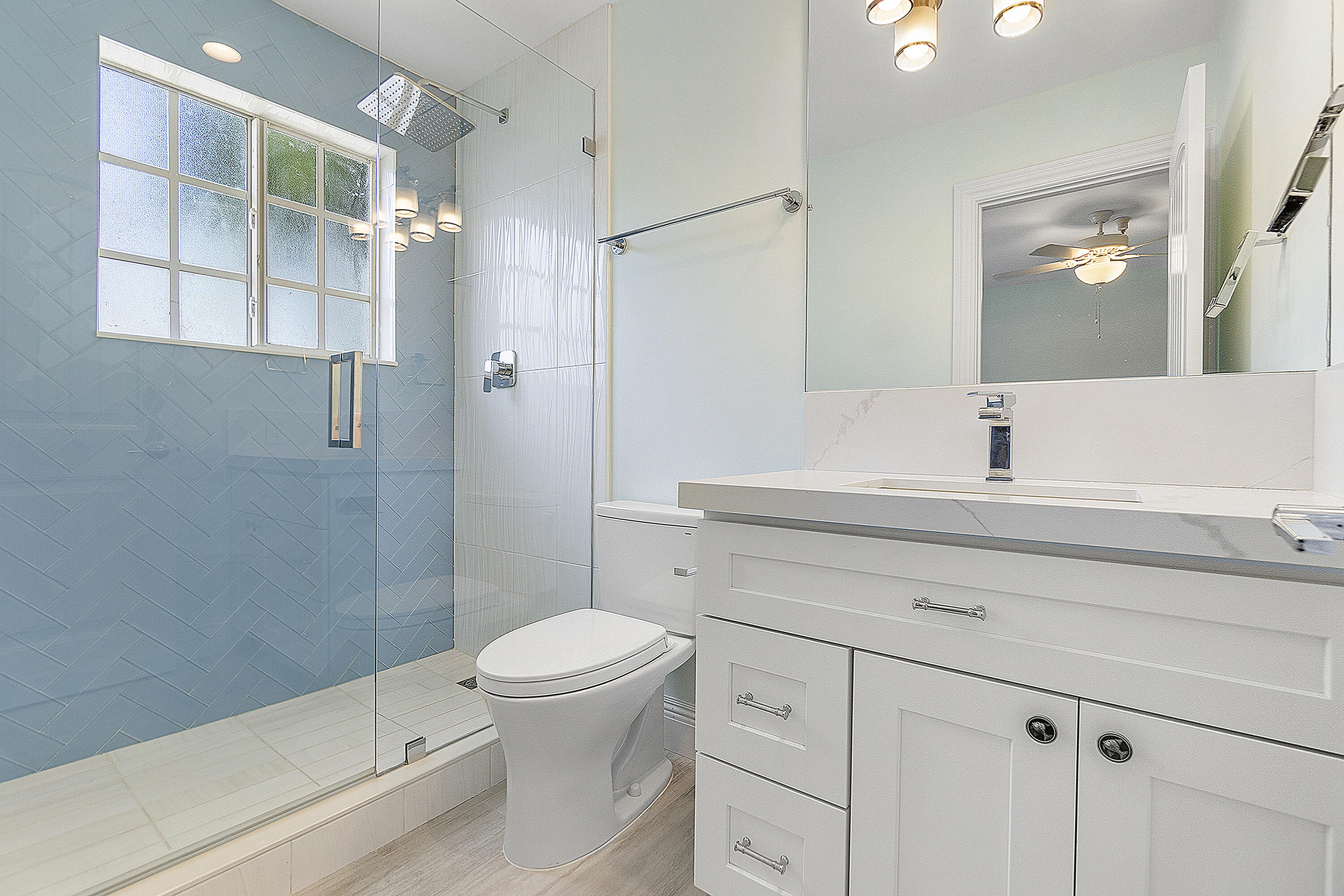 YACHT CLUB ON THE INTRACOASTAL CONDO - Residential