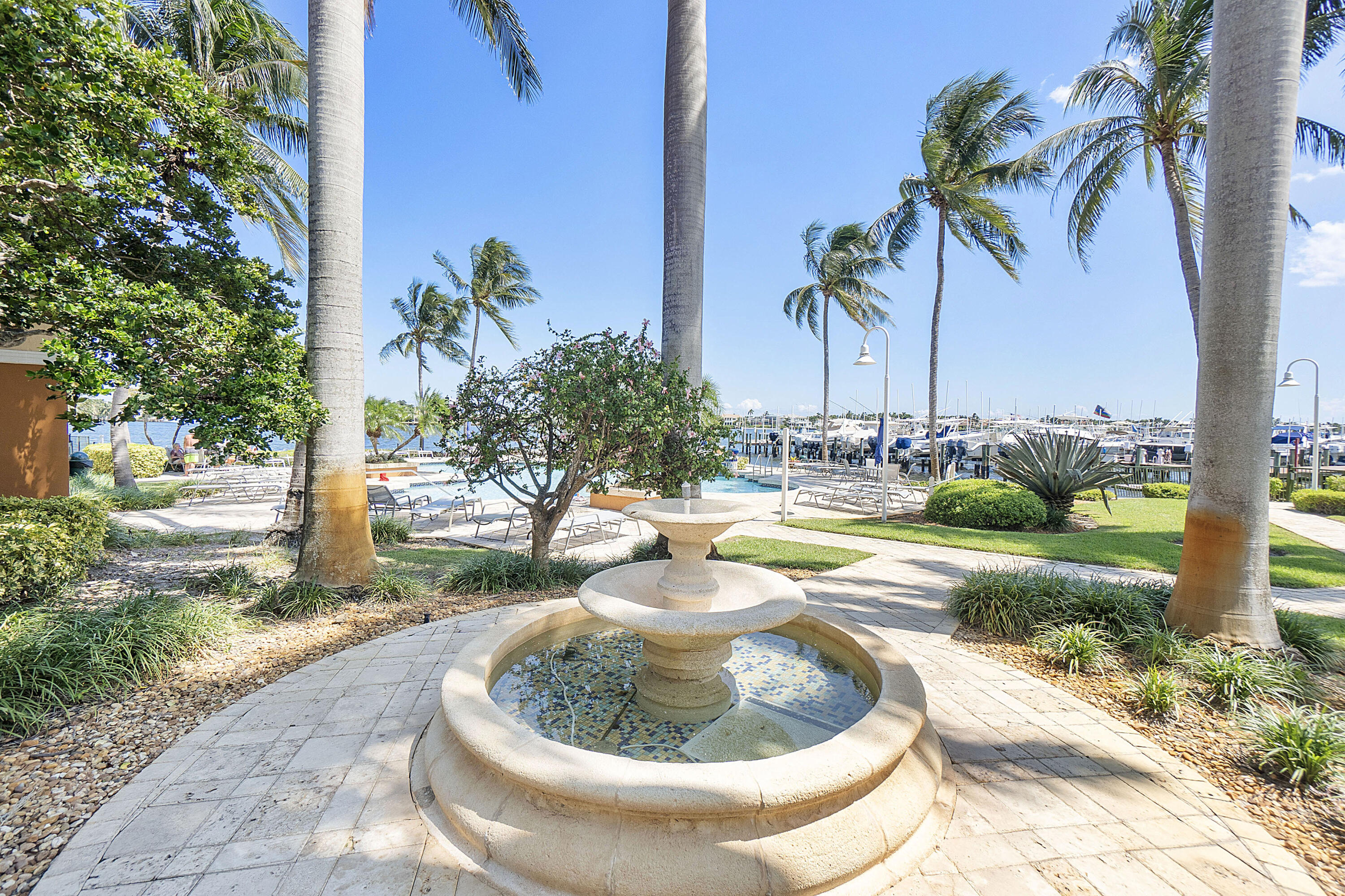 YACHT CLUB ON THE INTRACOASTAL CONDO - Residential