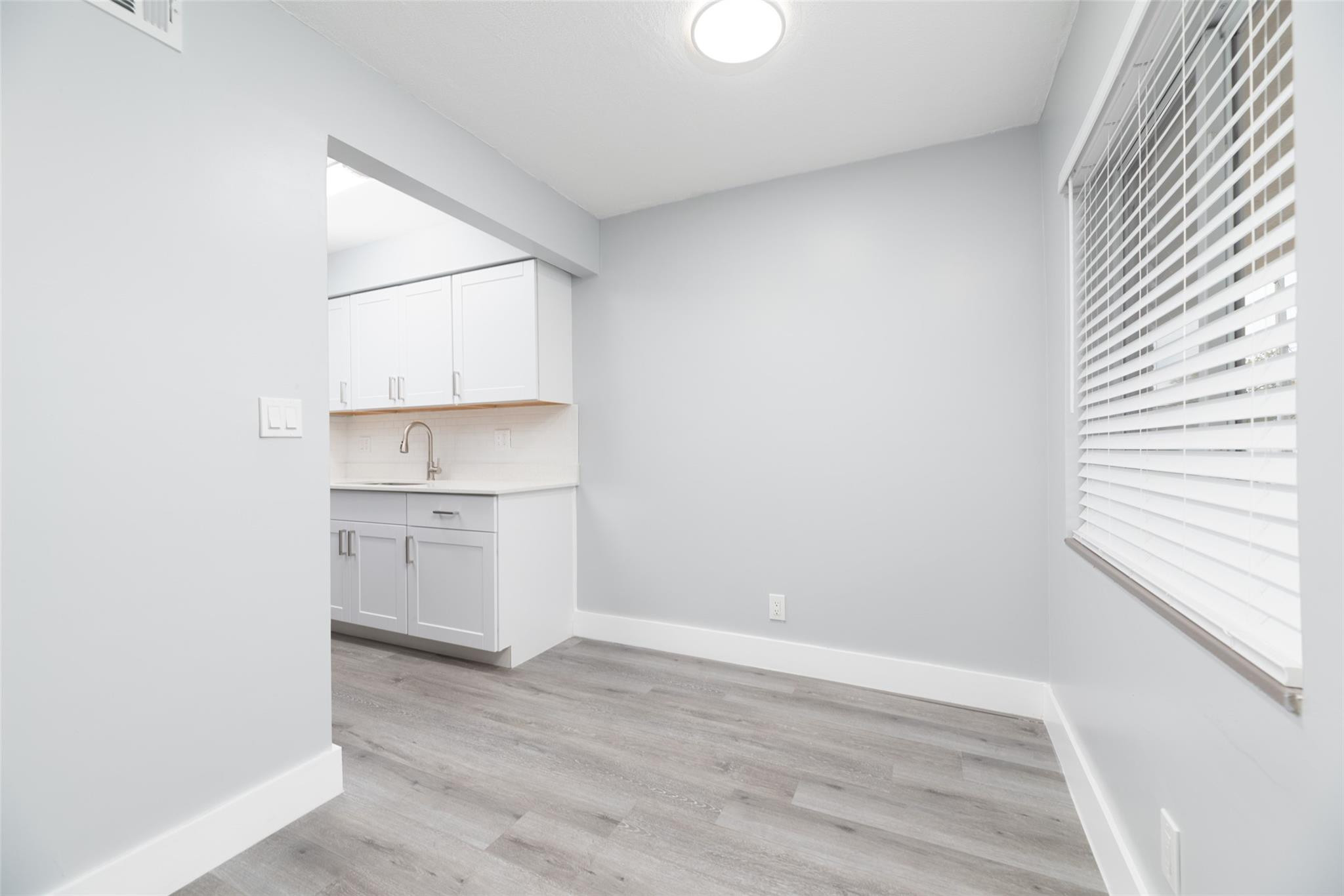Florida Apts Inc - Residential Lease