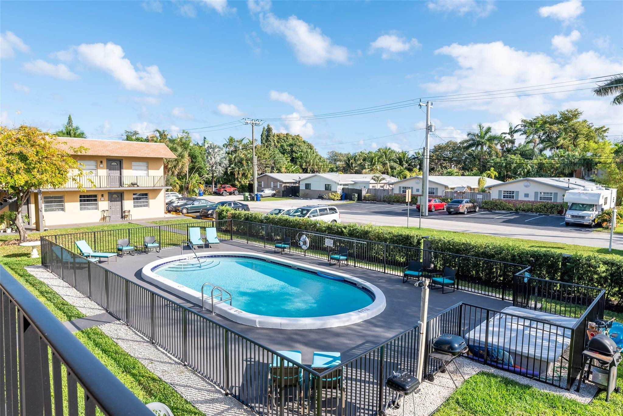 Florida Apts Inc - Residential Lease