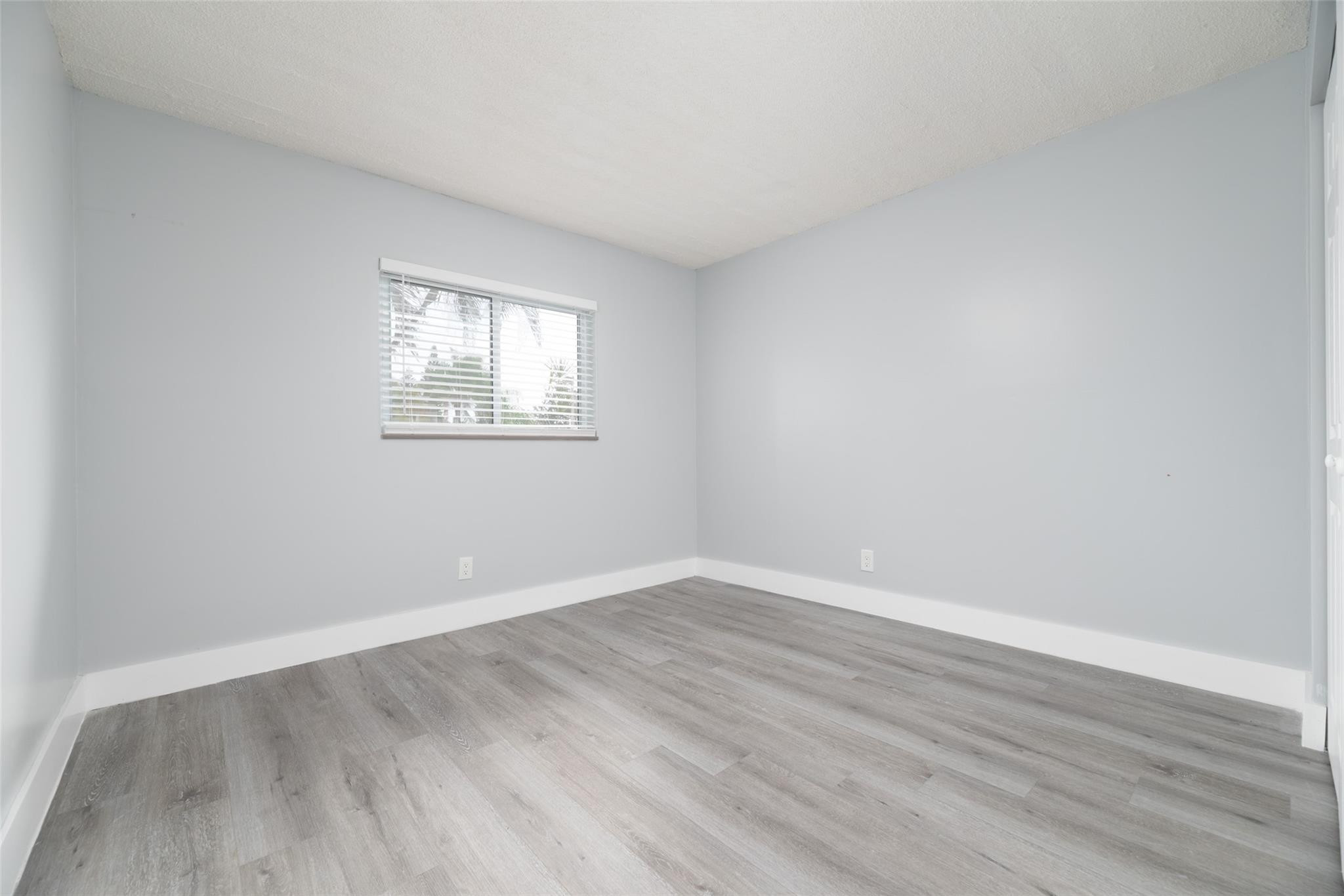 Florida Apts Inc - Residential Lease