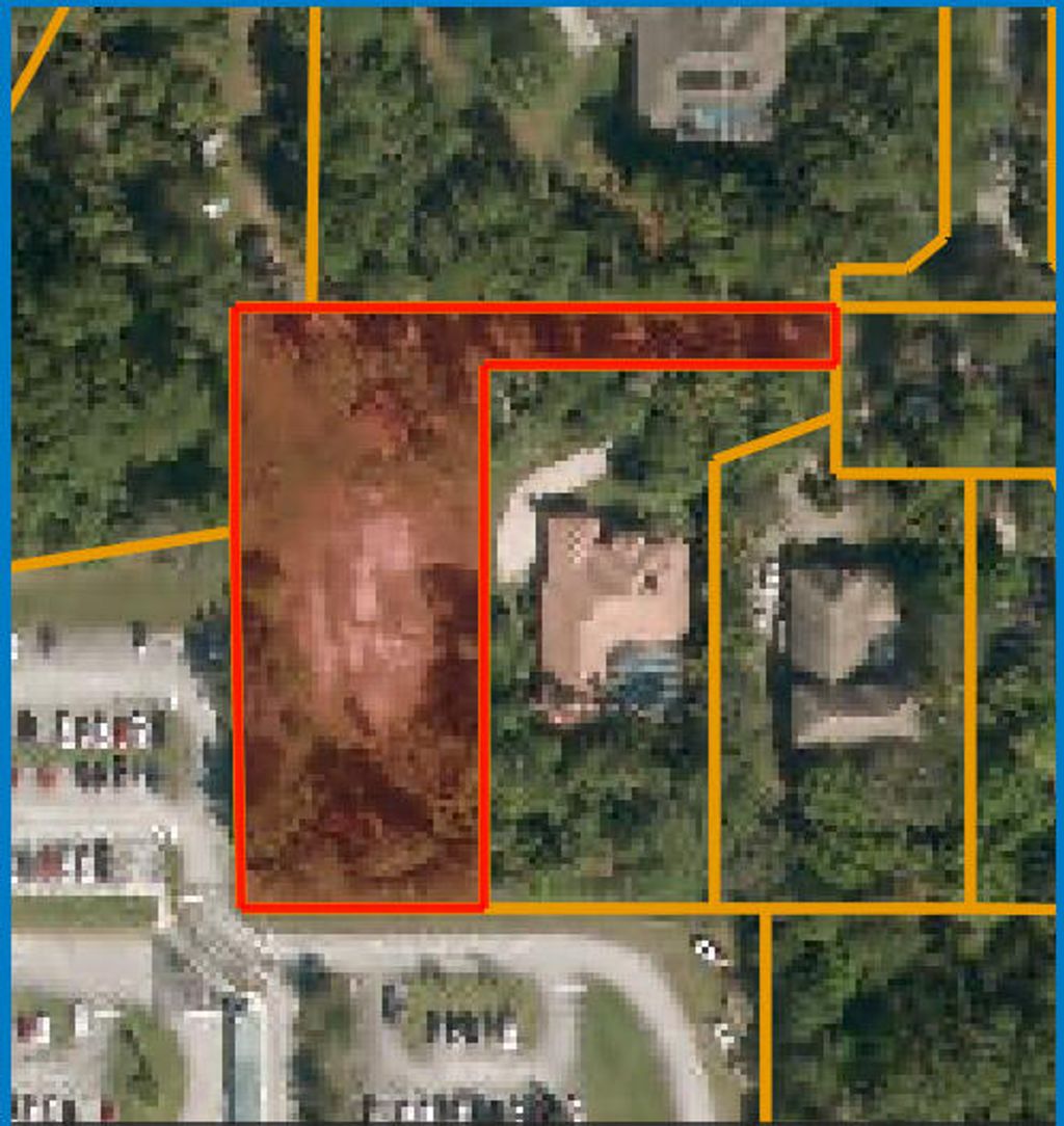 Photo of 104 NE Charleston Oaks Drive, Port Saint Lucie, FL 34983 (MLS # R11141516)