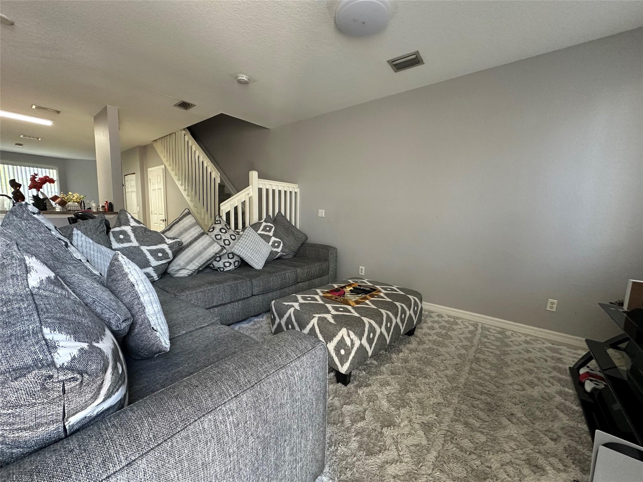 1920 Hibiscus Ln