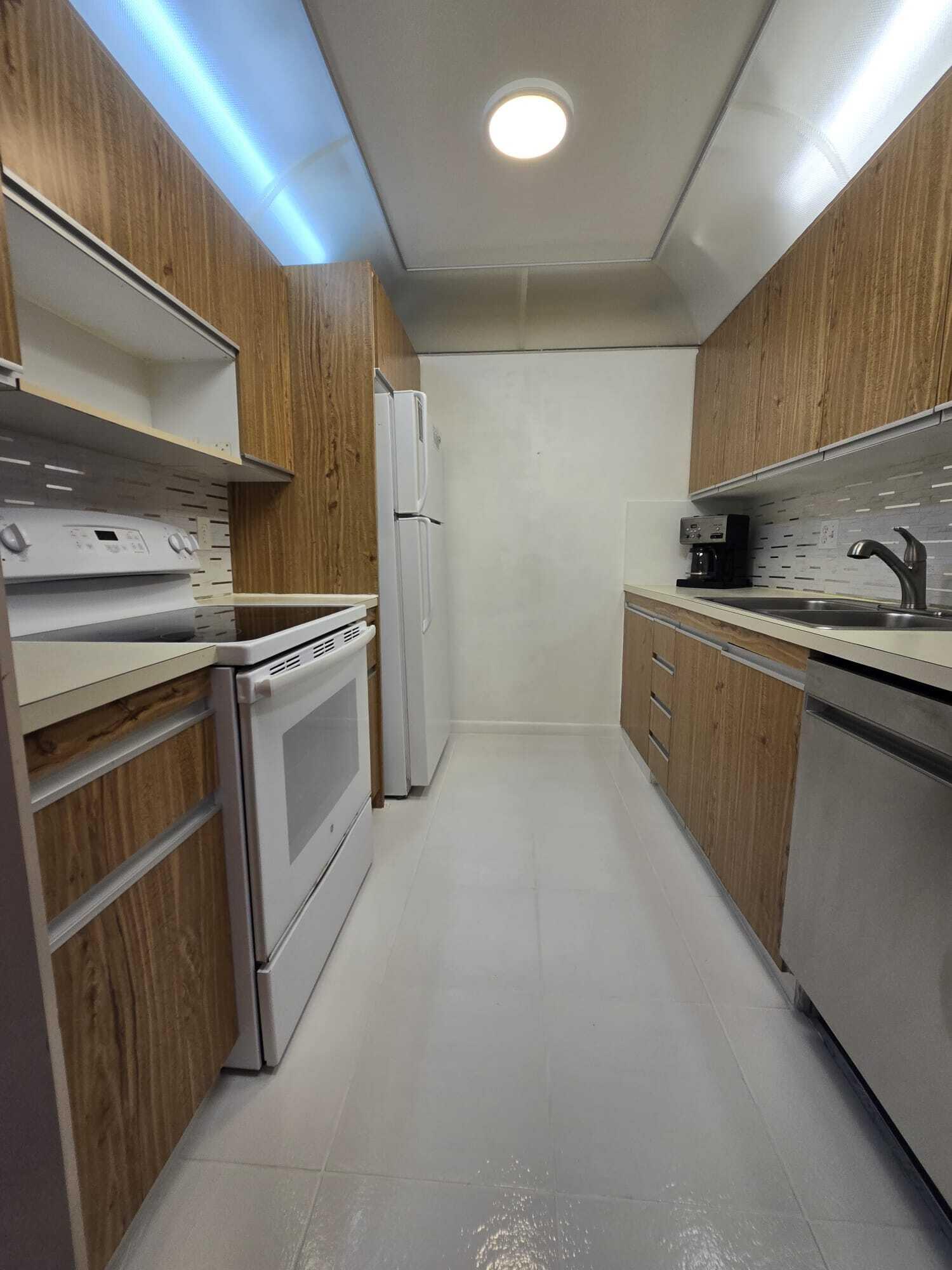 LUCAYA VILLAGE 2-D CONDO - Residential