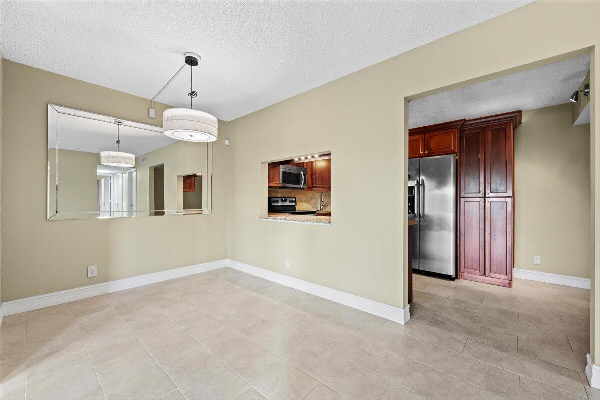 PINE RIDGE NORTH VILLAGE - Residential