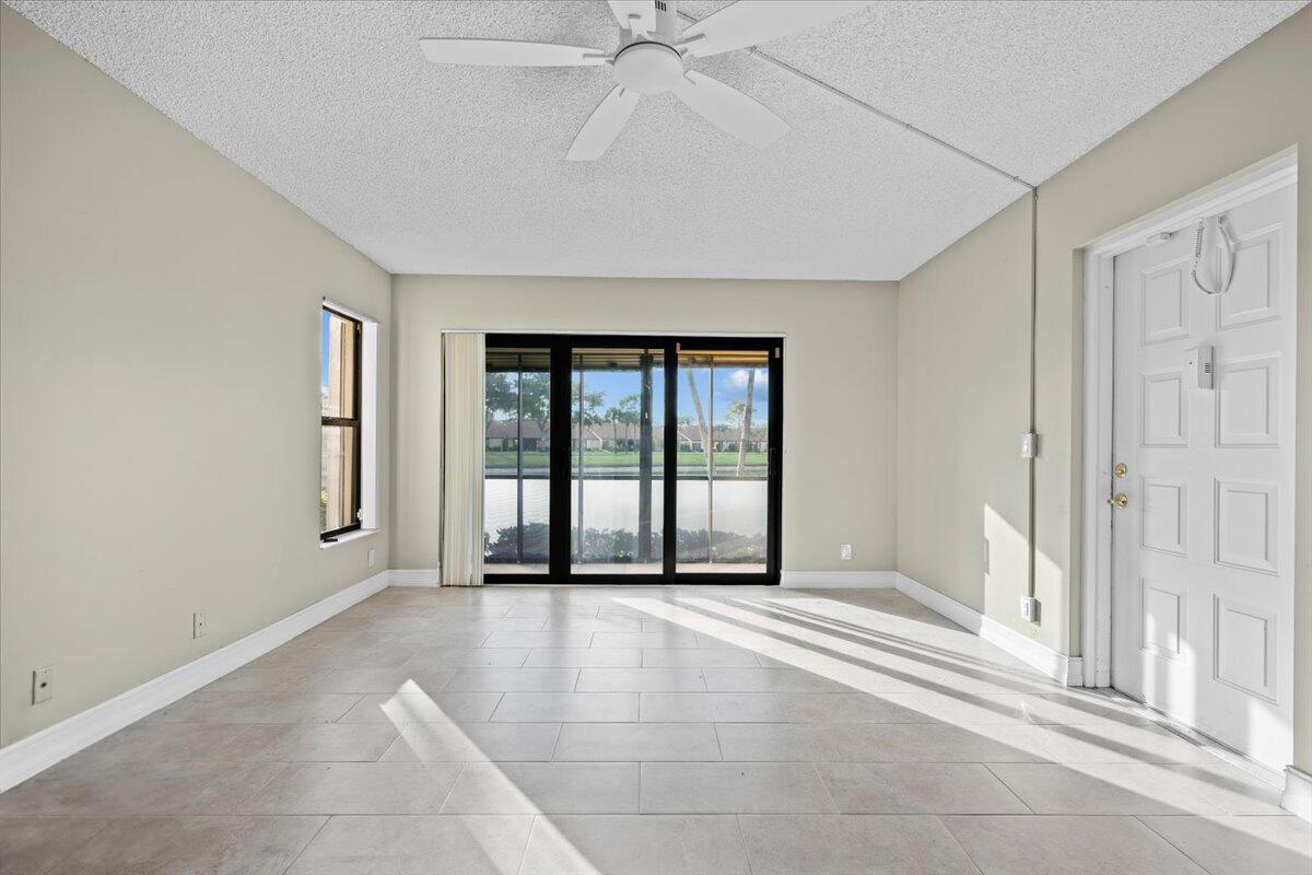 PINE RIDGE NORTH VILLAGE - Residential