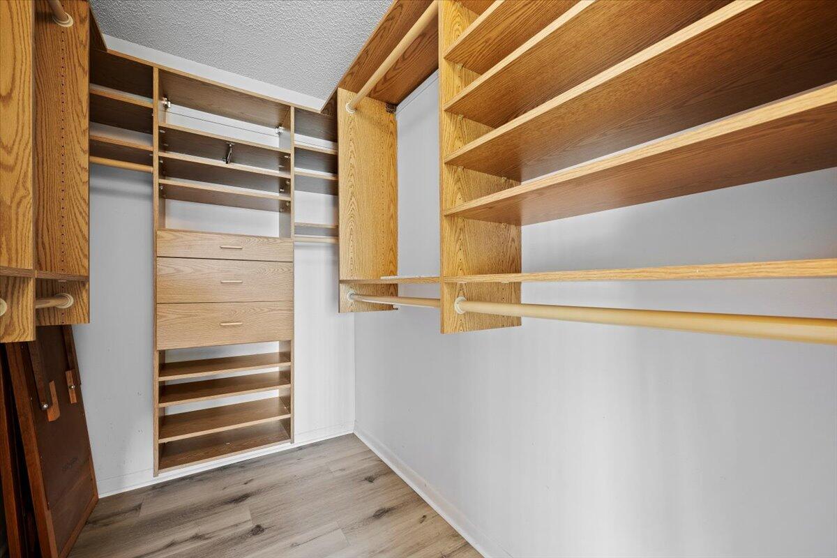 PINE RIDGE NORTH VILLAGE - Residential