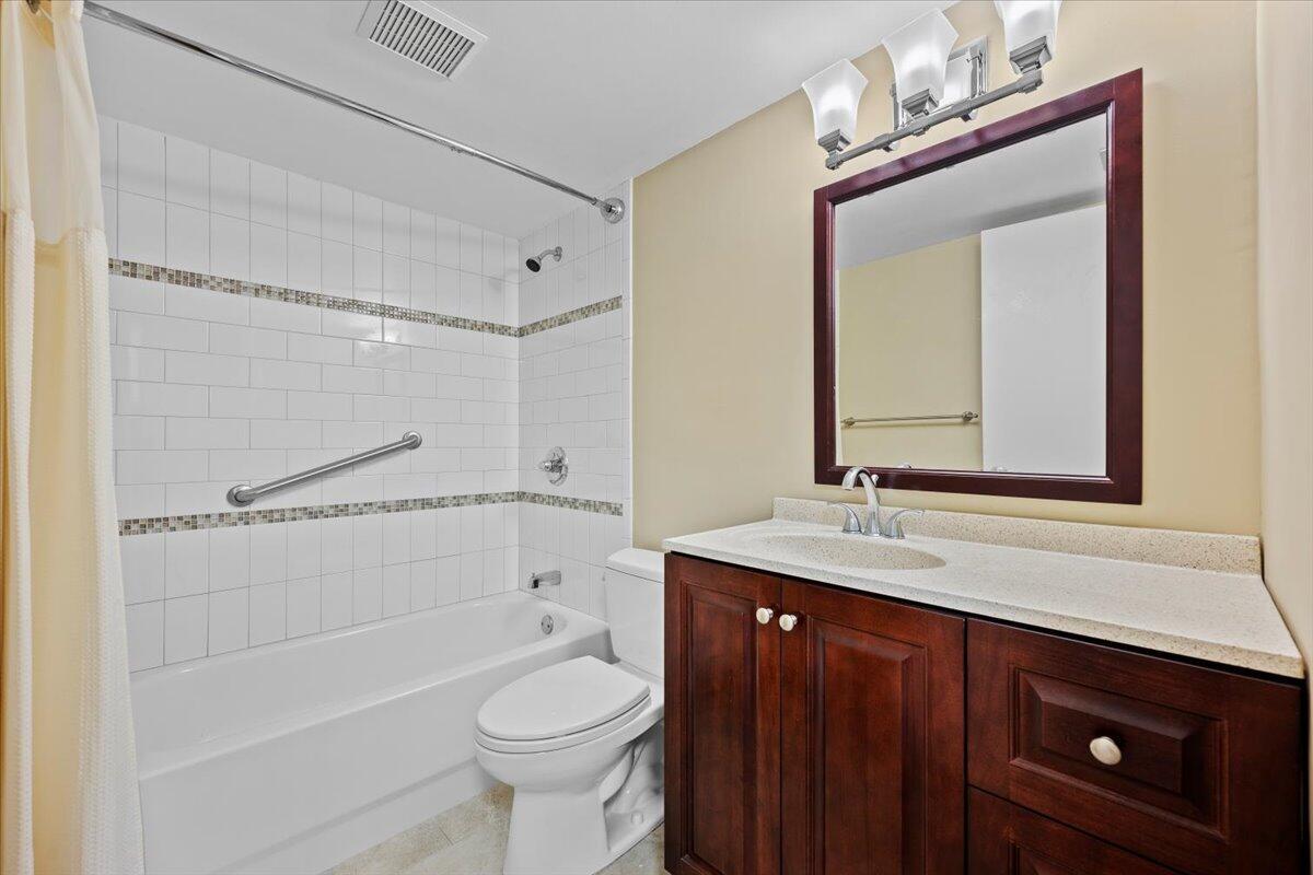 PINE RIDGE NORTH VILLAGE - Residential