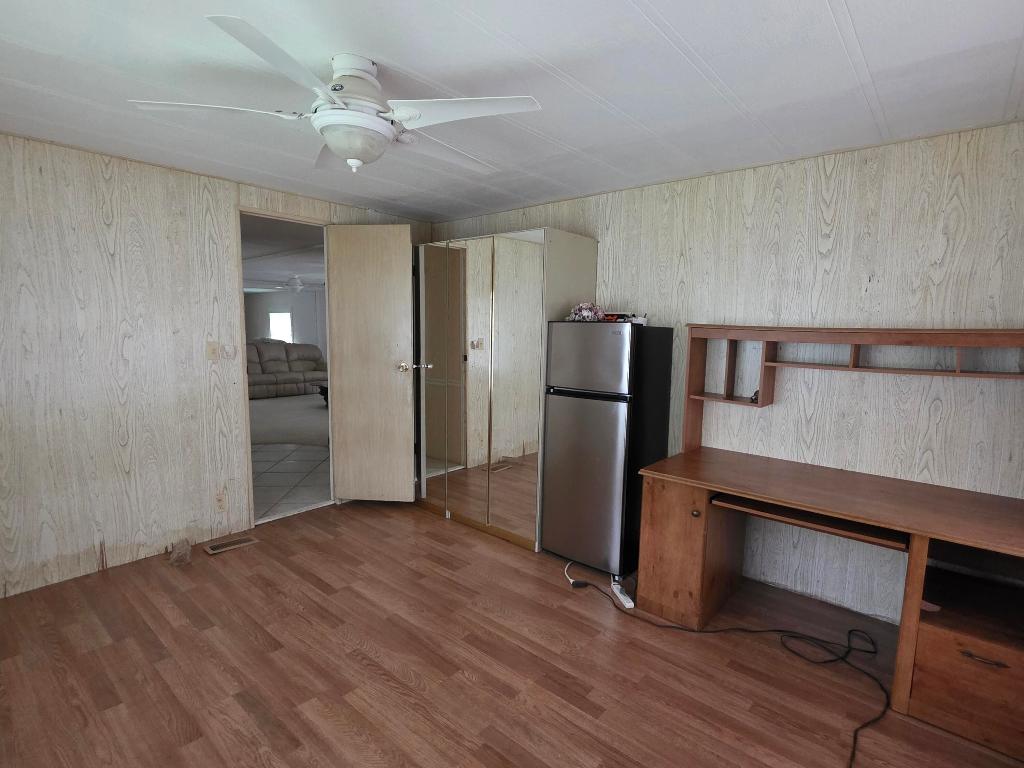 Spanish Lakes Riverfront - Residential