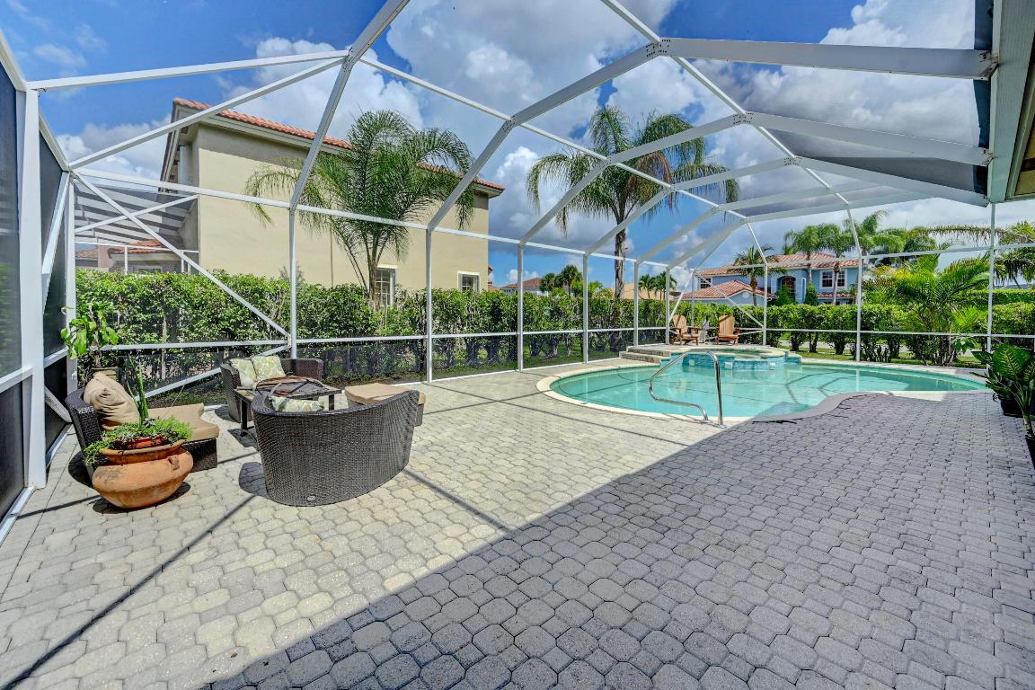 BOCA WINDS - Residential