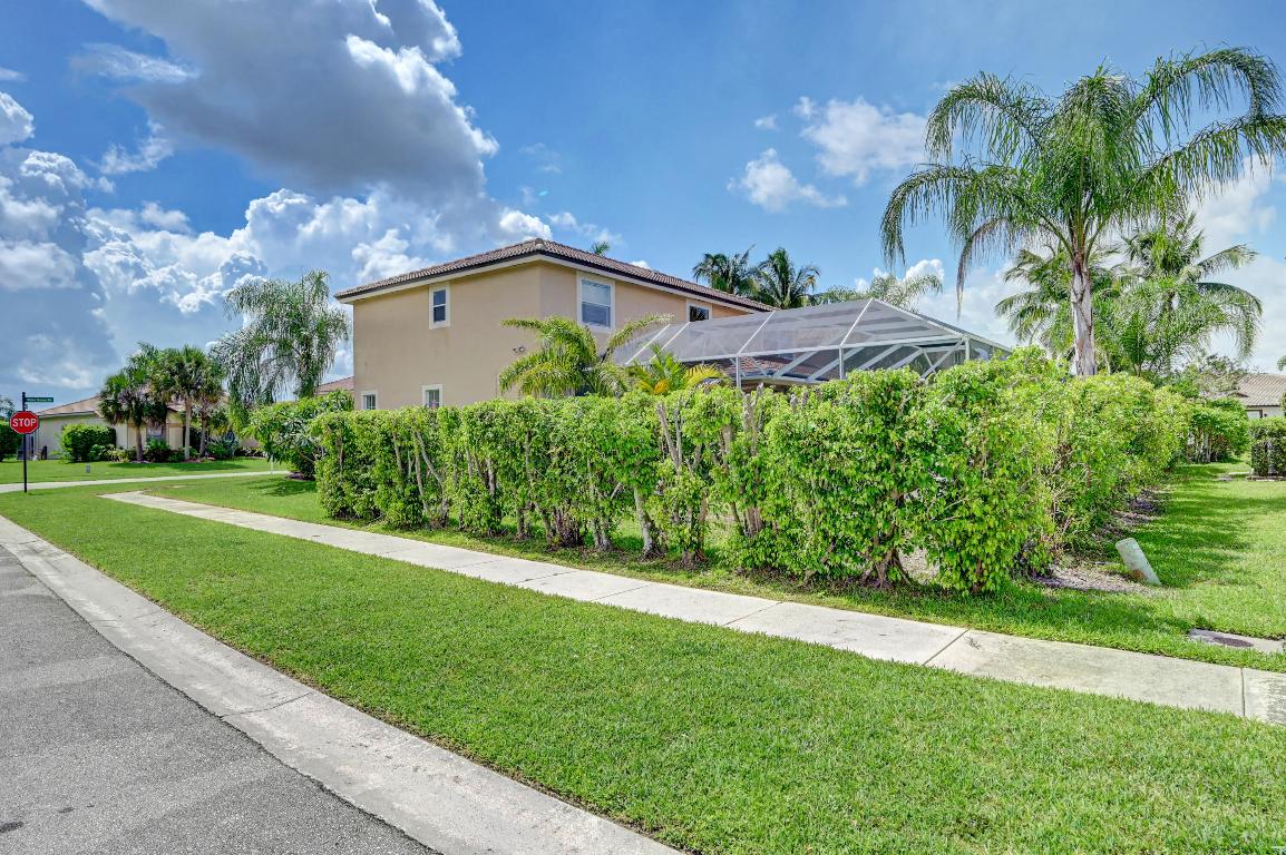 BOCA WINDS - Residential