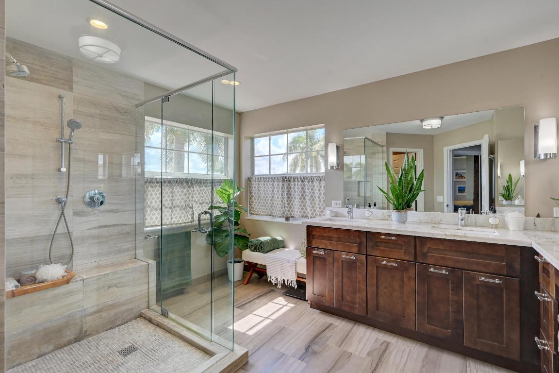 BOCA WINDS - Residential