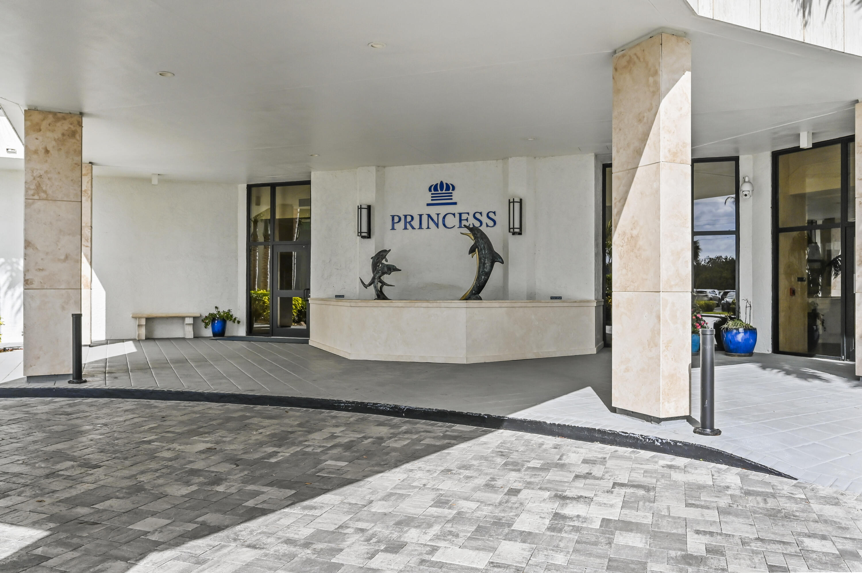 PRINCESS OF HUTCHINSON ISLAND - Residential Lease