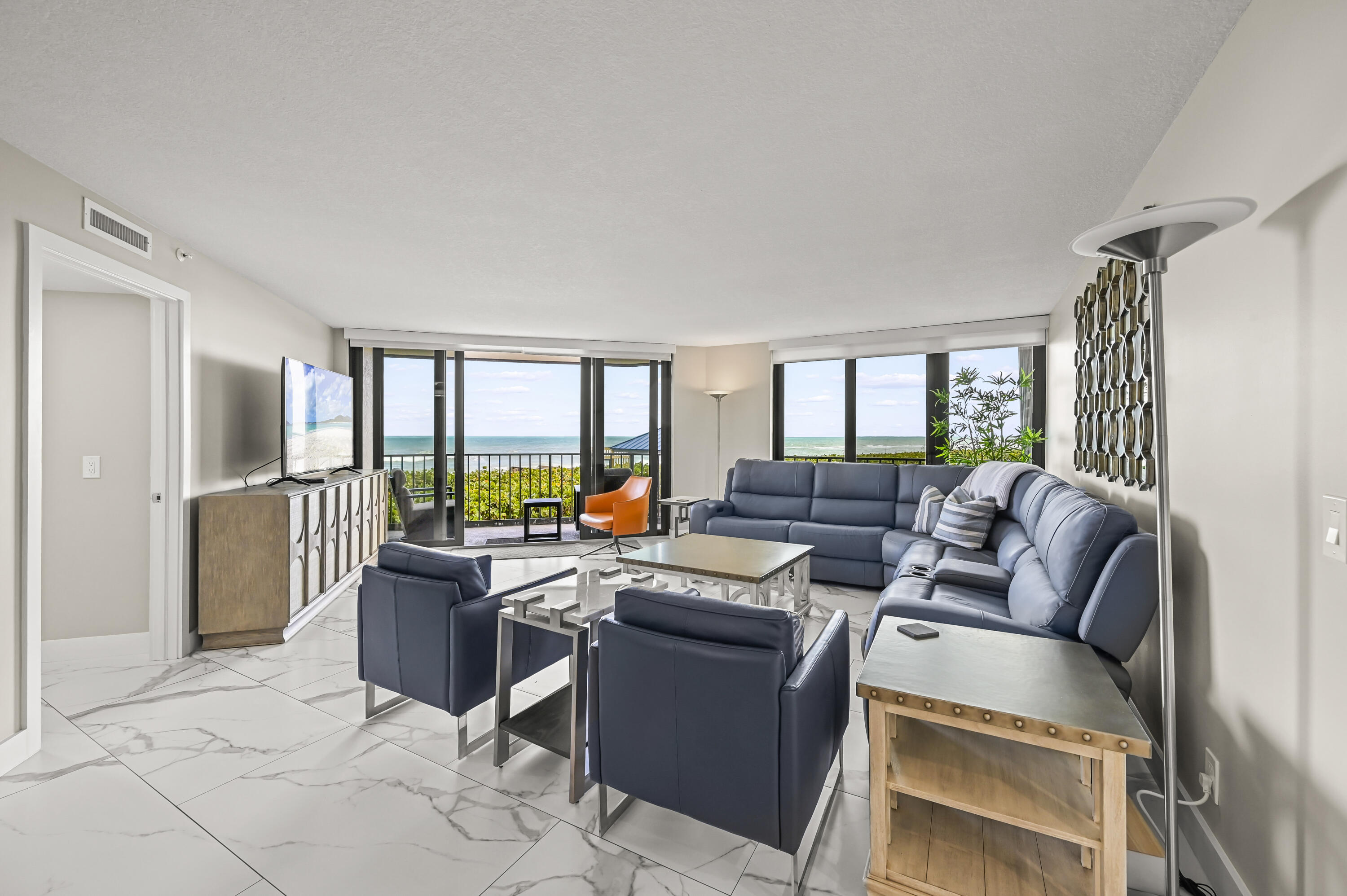 PRINCESS OF HUTCHINSON ISLAND - Residential Lease