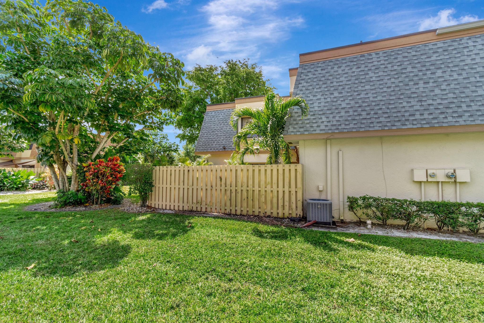 RAINBERRY BAY SEC 1-A - Residential